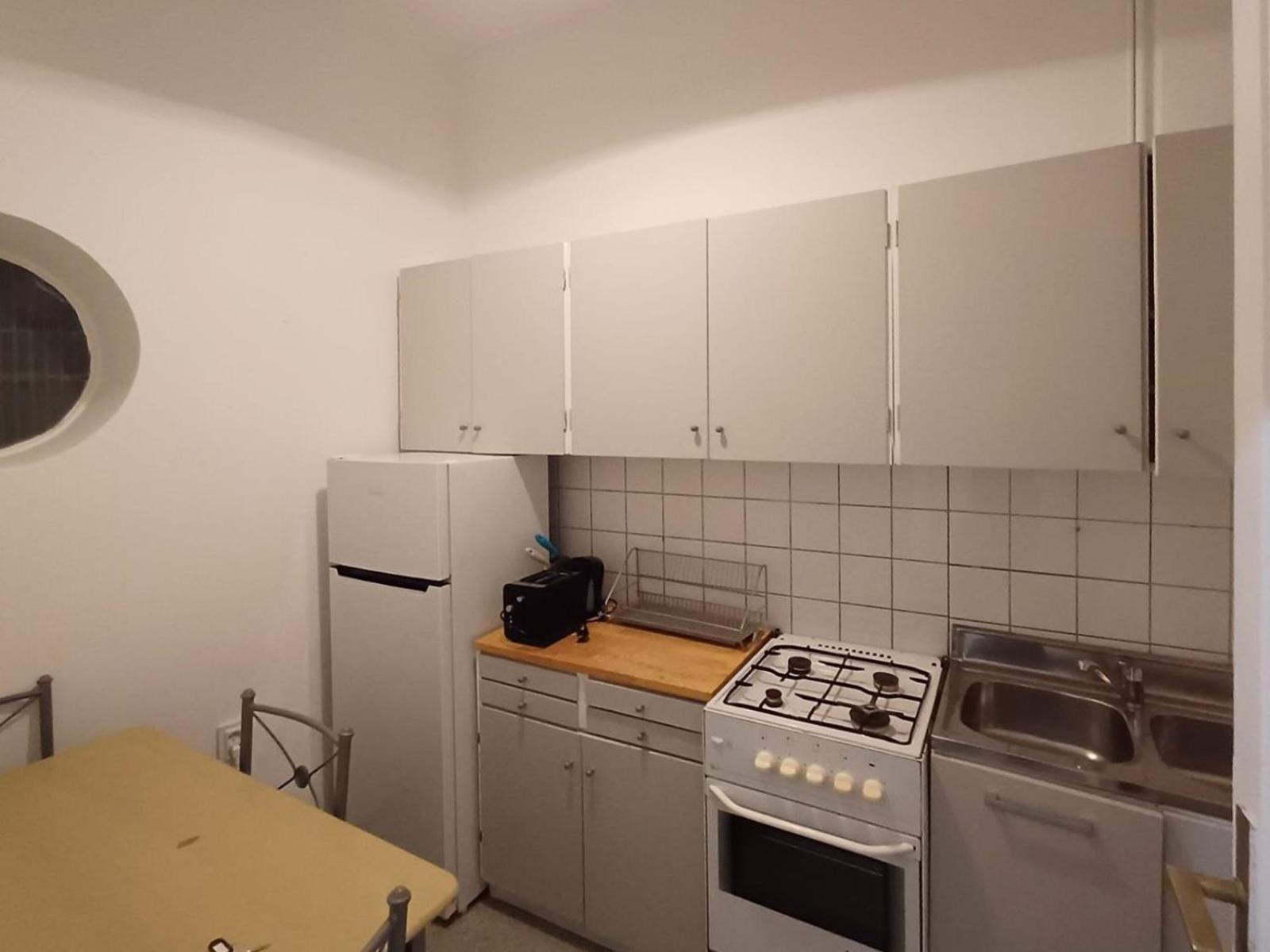 Retro Apartmentments Lobzowska Street คราคูฟ ภายนอก รูปภาพ